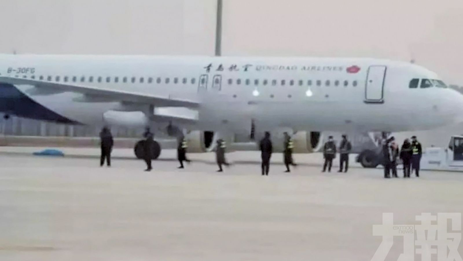 青島航空機務員意外身亡：