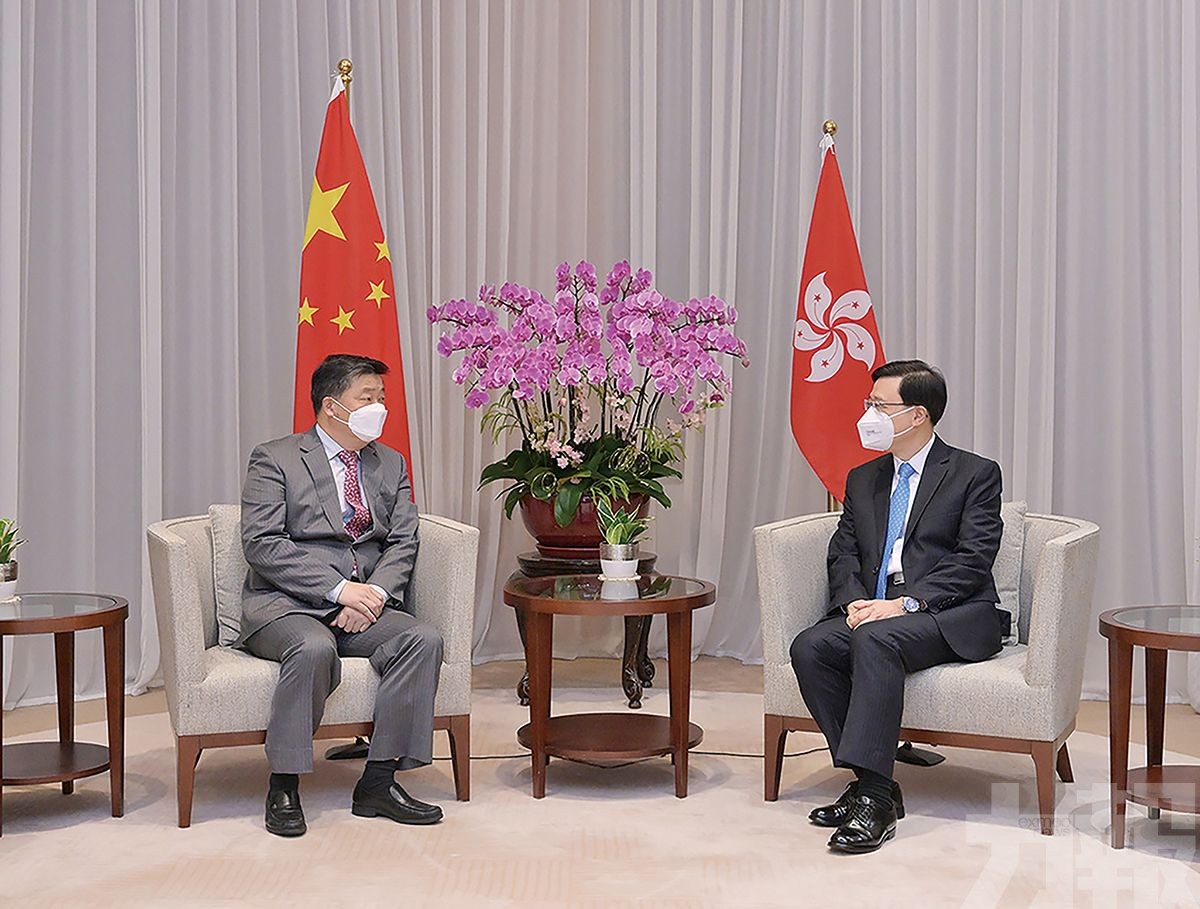 李家超晤國開行行長：