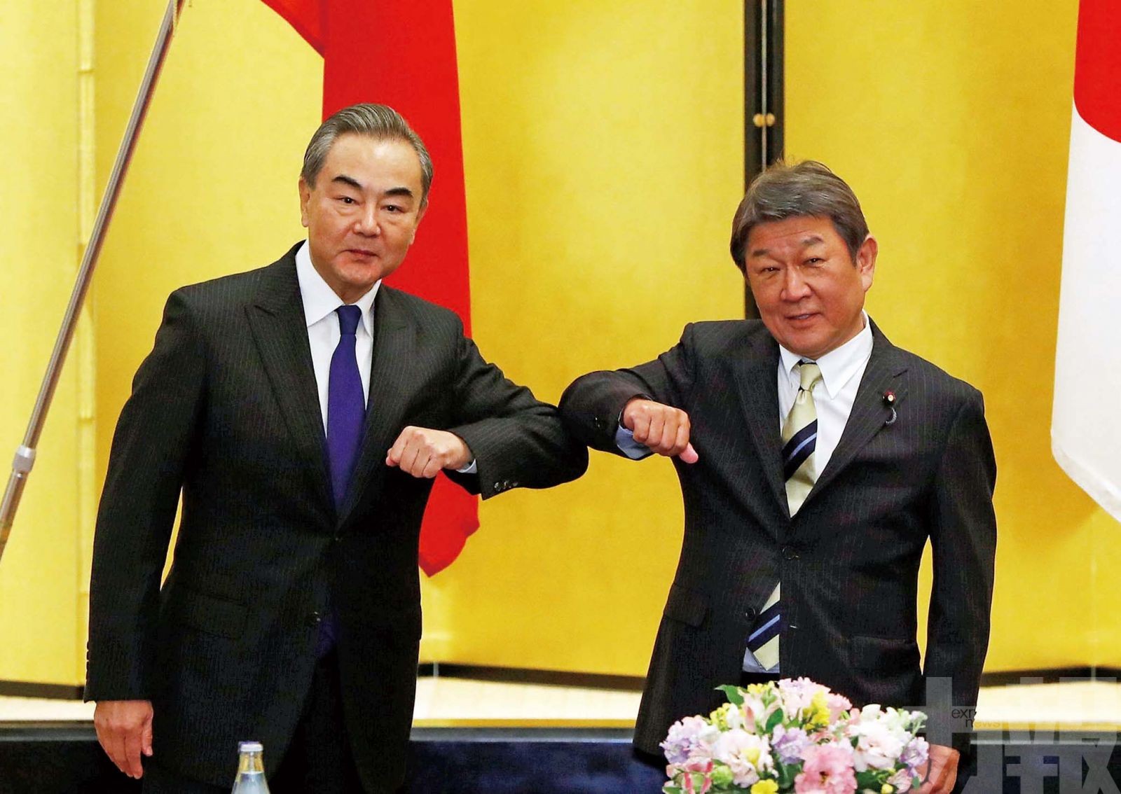 傳王毅邀日外相明年訪華