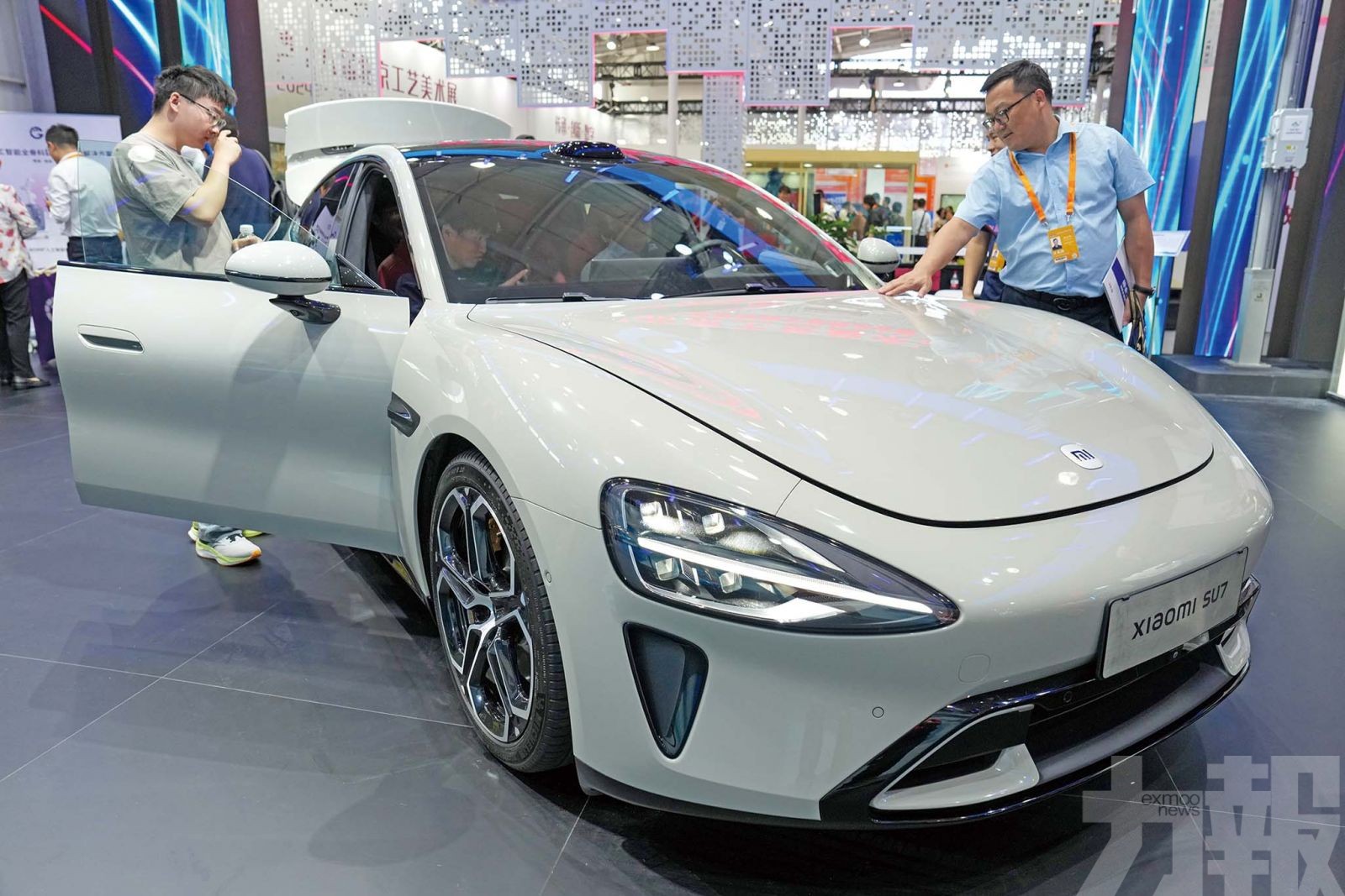 小米SU7上月交付量超Model 3