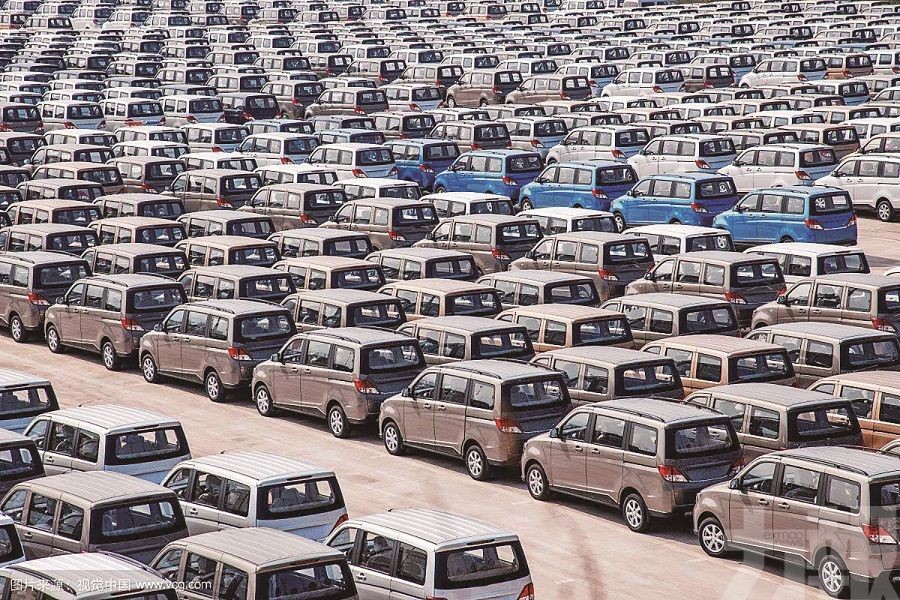 內地汽車銷量連跌14個月