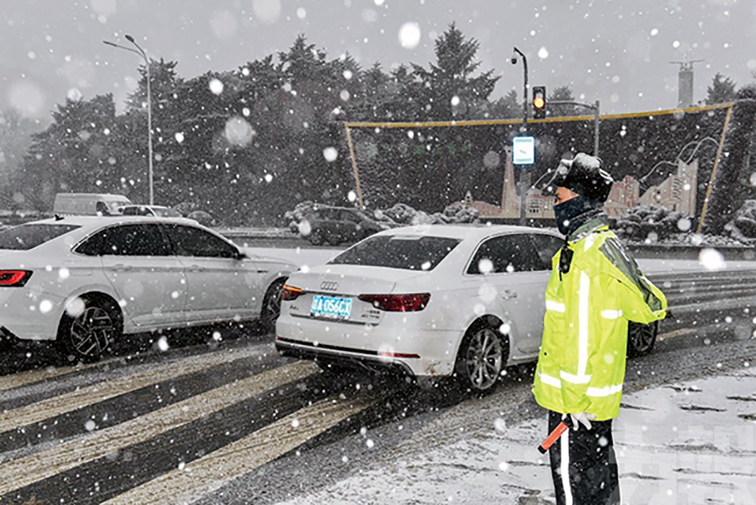 寒潮暴雪大風預警三連發