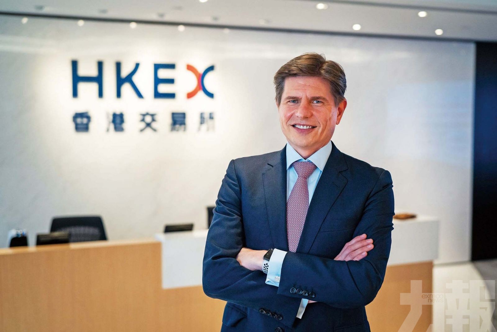 傳港交所延長歐冠昇合約一年