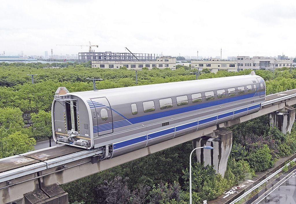 時速600公里高速磁浮列車