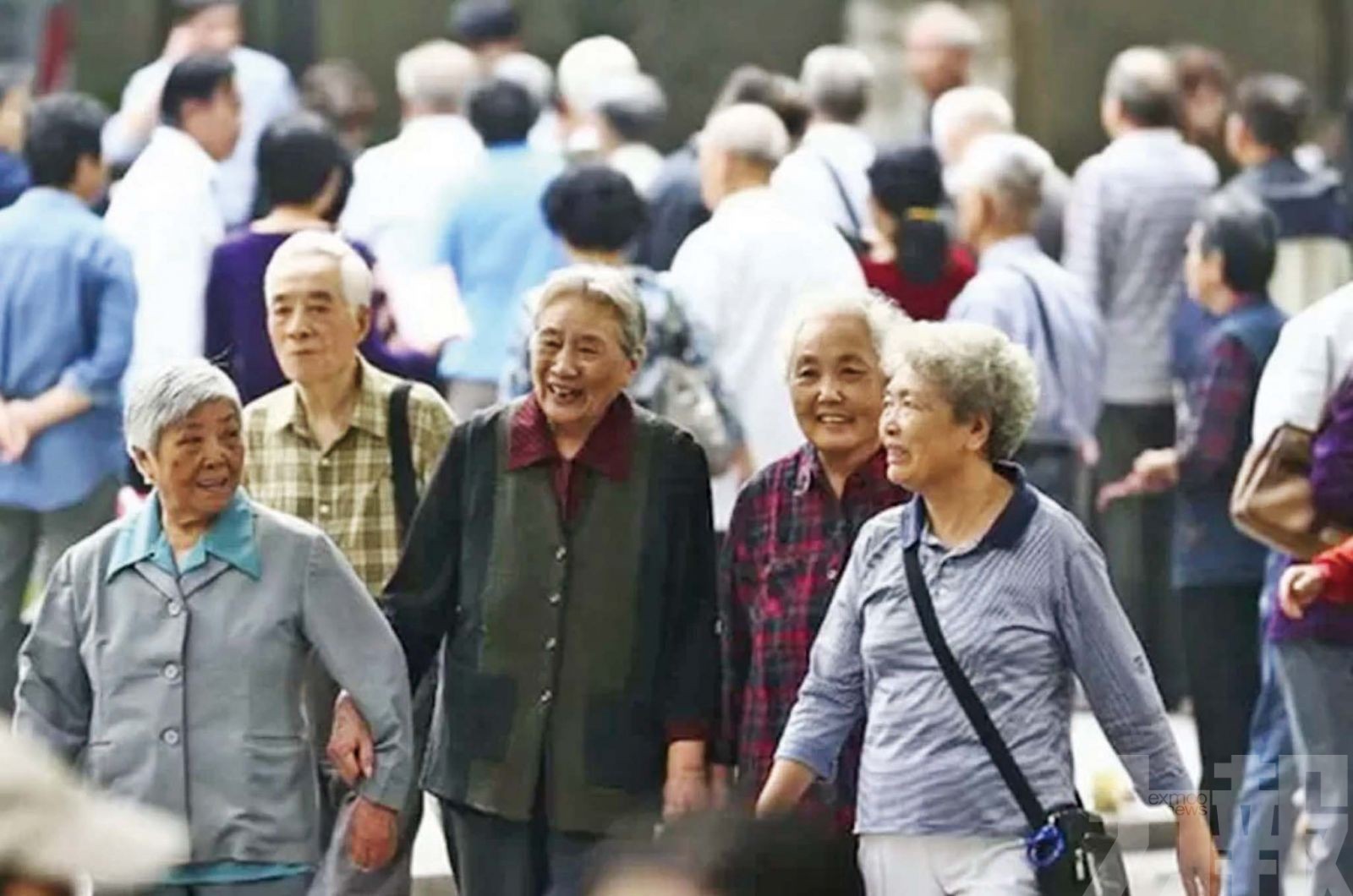 中國百歲老人達11.9萬人