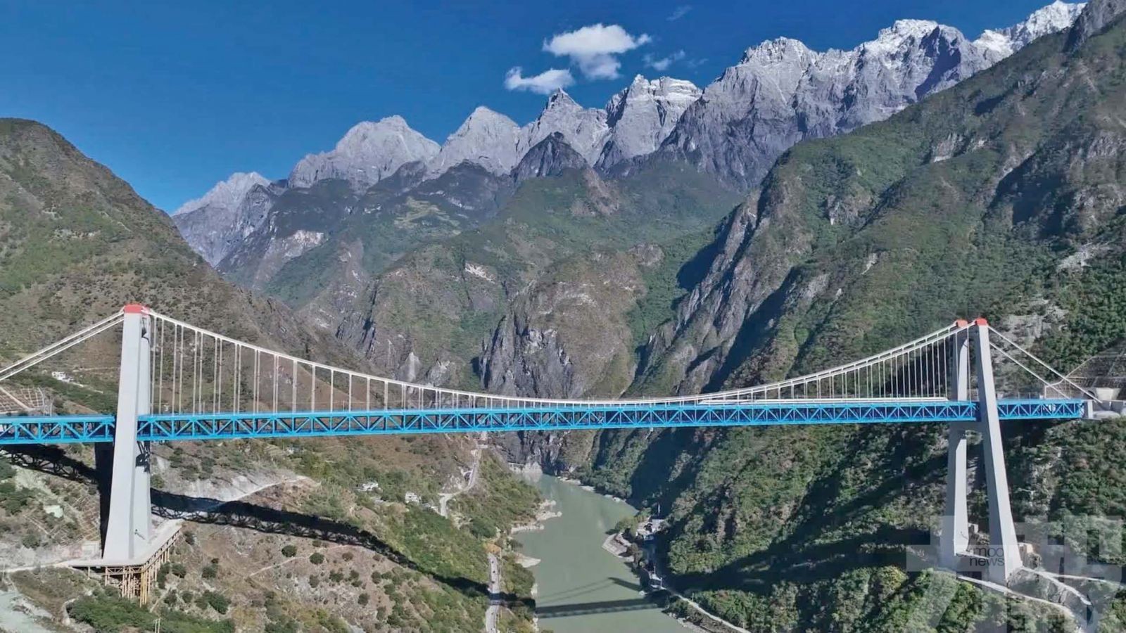 麗江至香格里拉鐵路開通運營