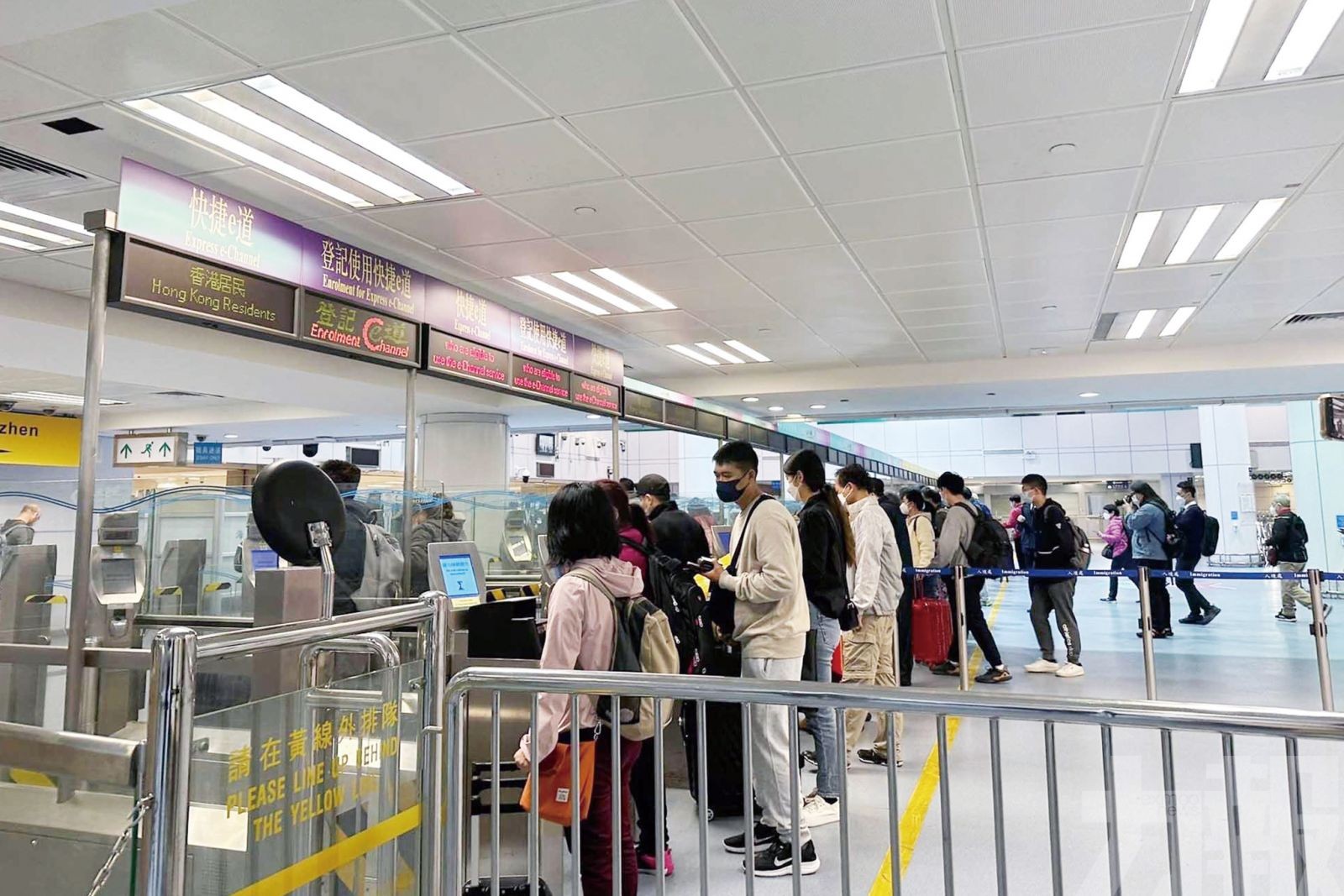 香港與內地全面通關首日