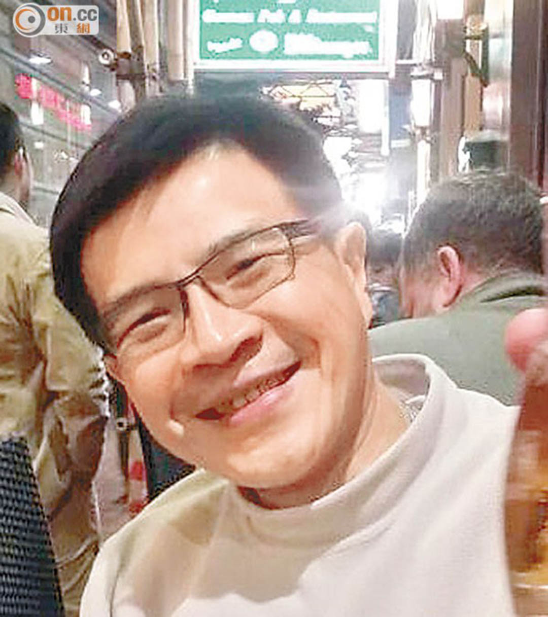 疑車廂健身球內藏毒氣