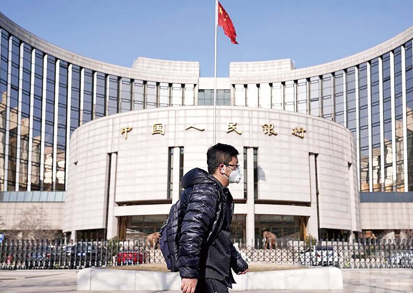 央行在港發百億人幣央票