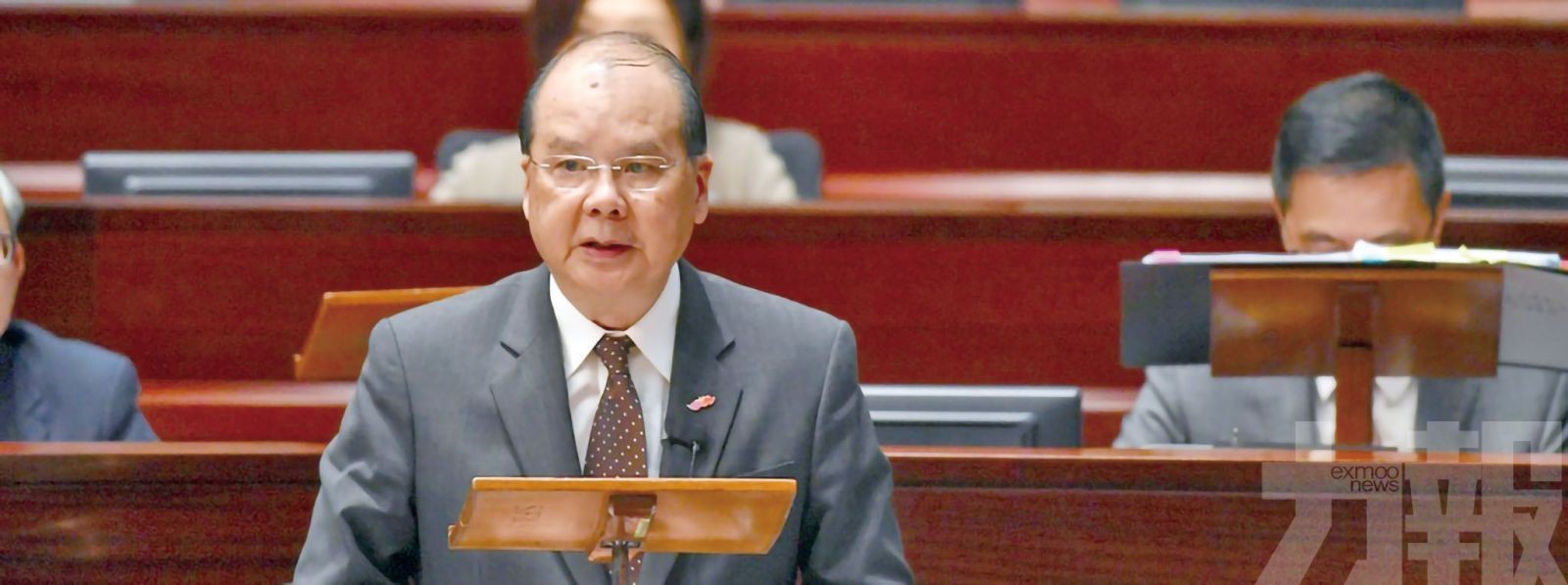 張建宗：公務員應全面配合