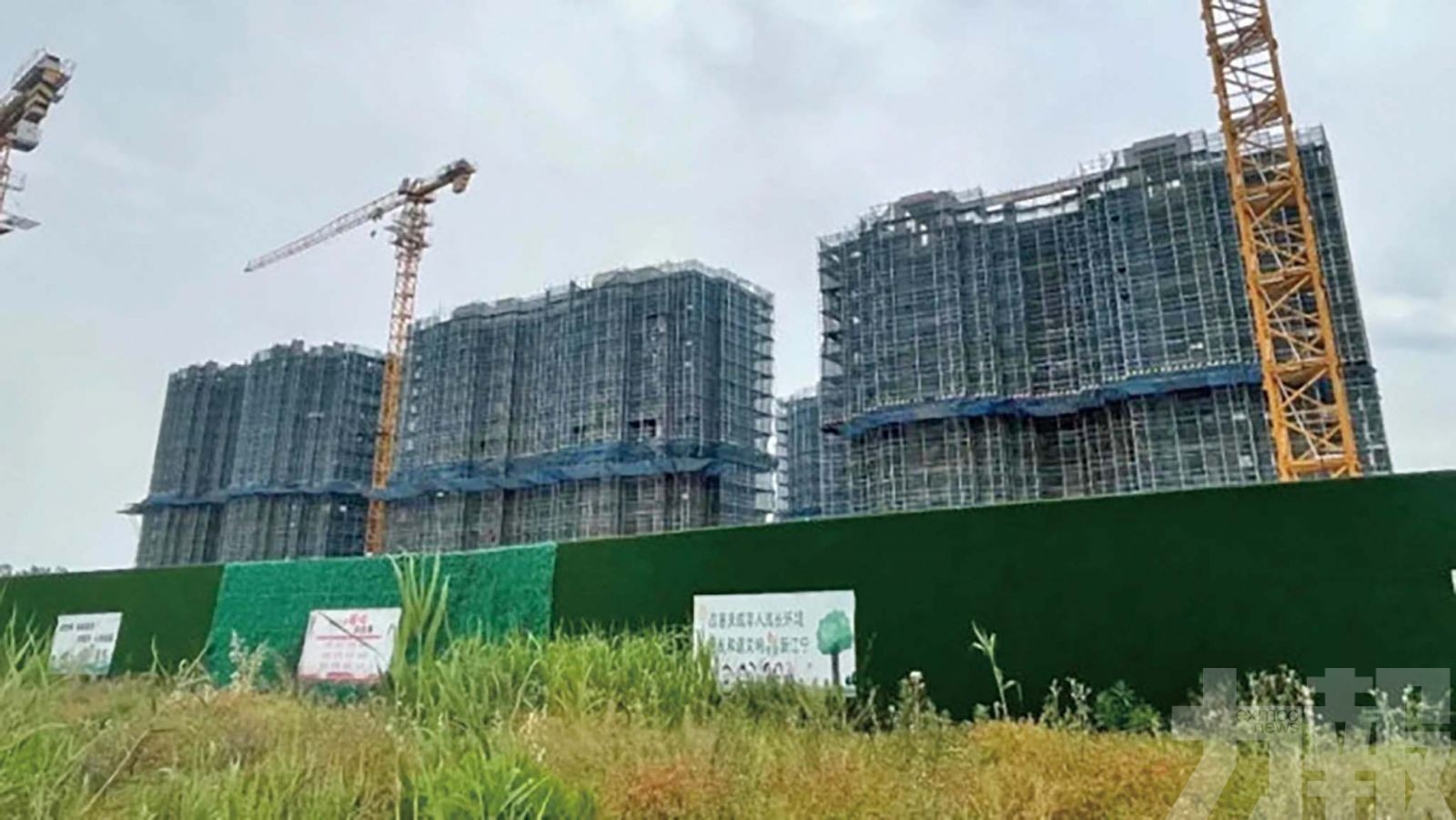 江蘇南京樓盤爛尾停工兩年