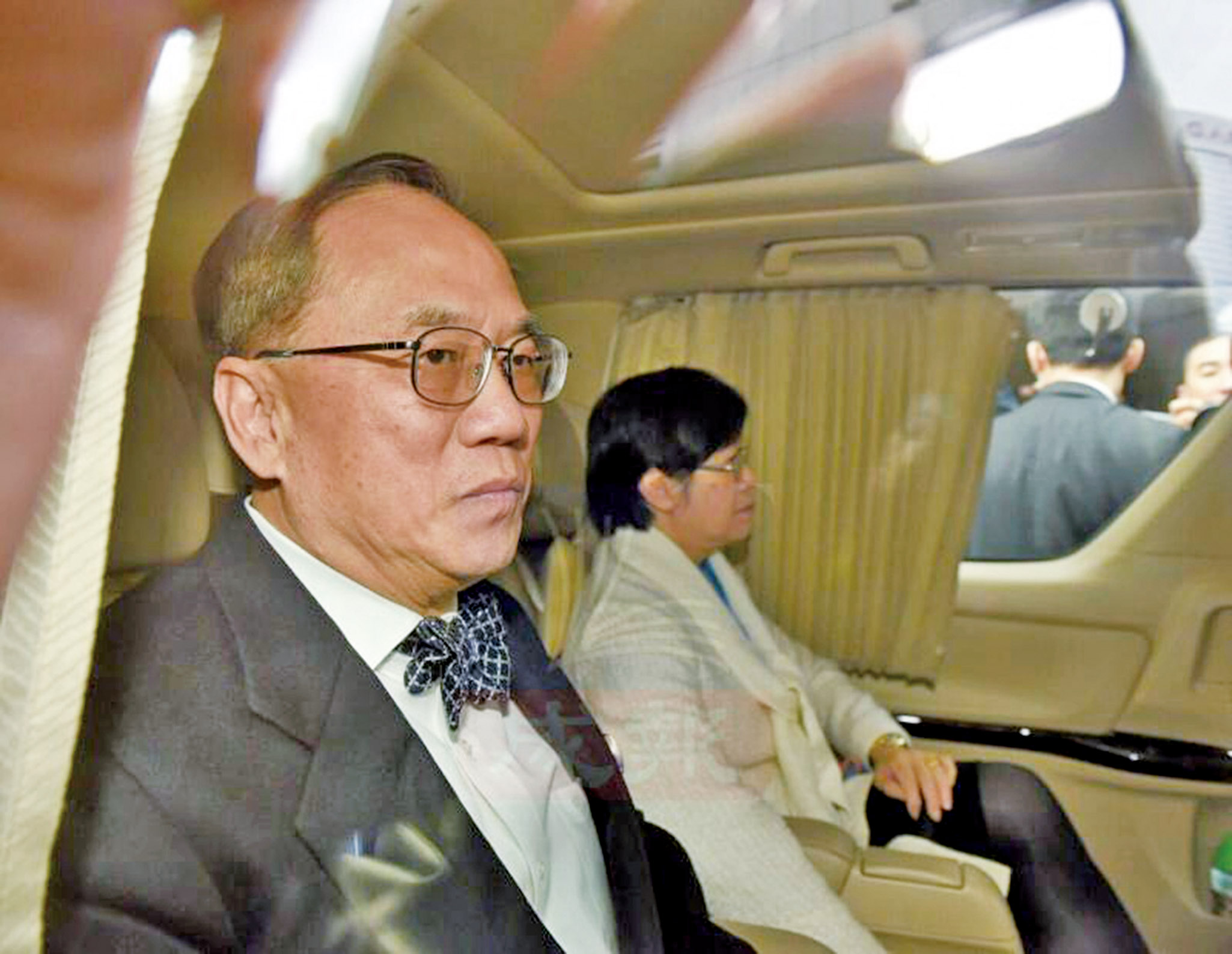 曾蔭權涉嫌收受利益案