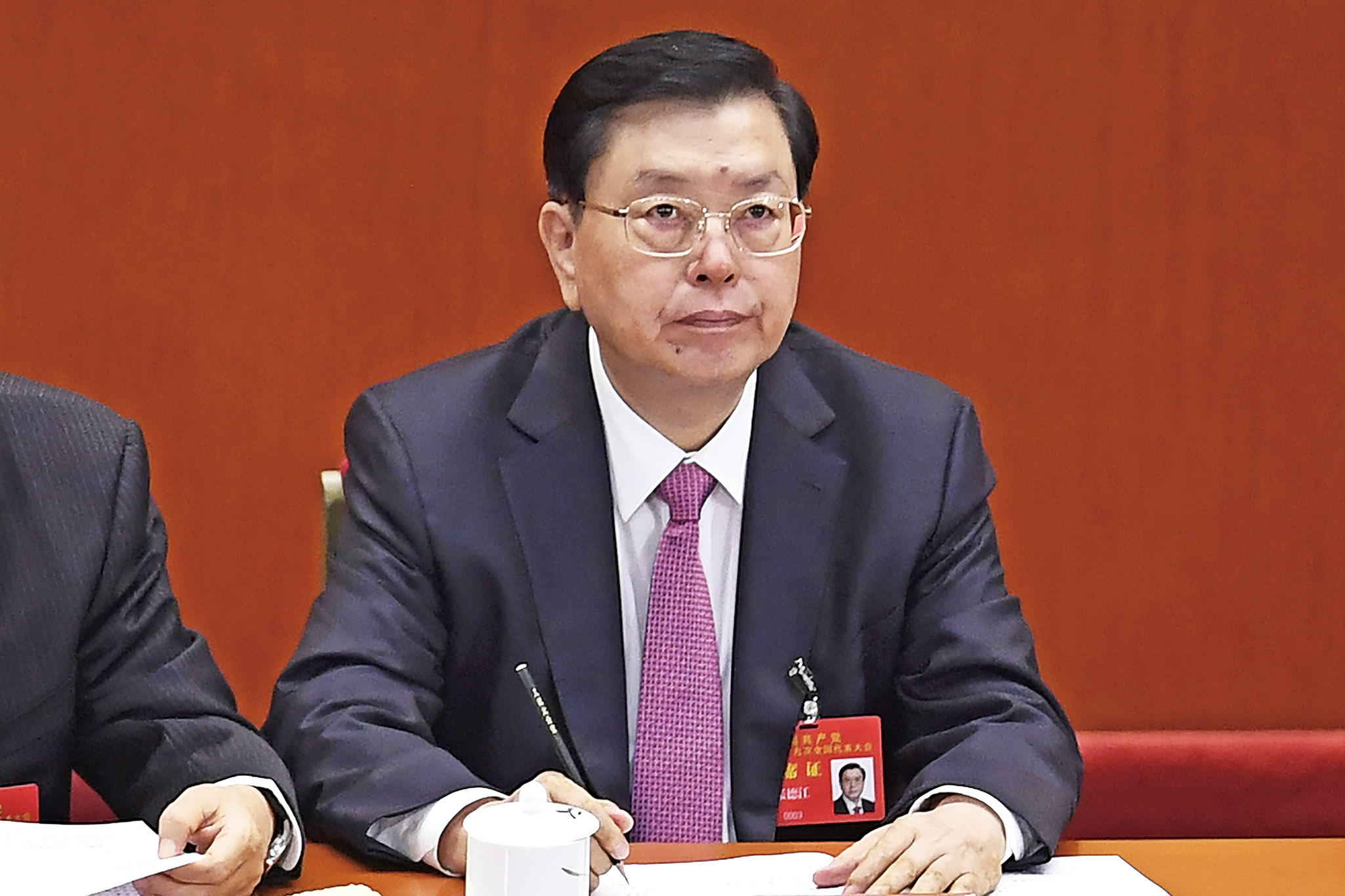 張德江讚報告閃耀真理的光芒
