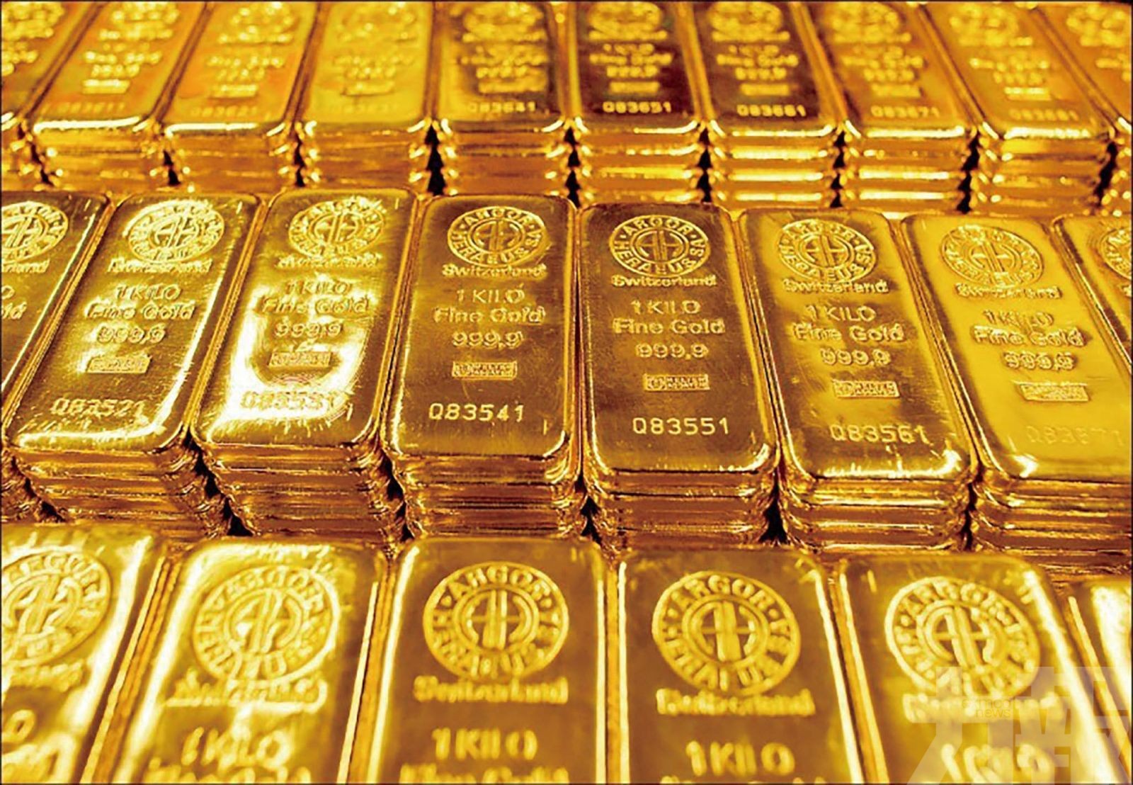 人行連續14個月增持黃金