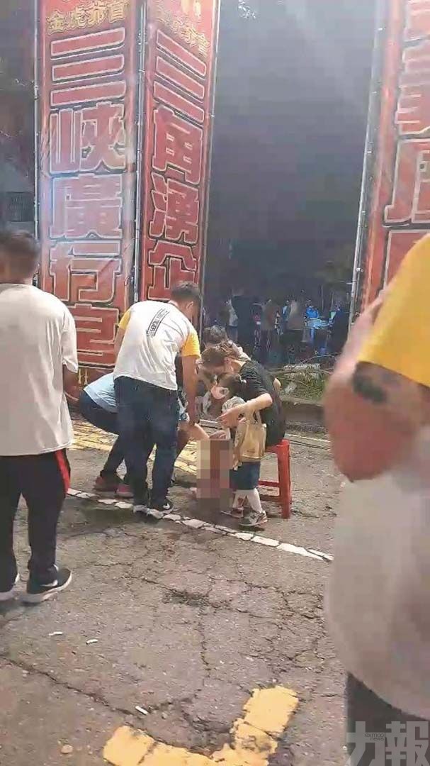 台灣嘉義廟會爆炸致28傷