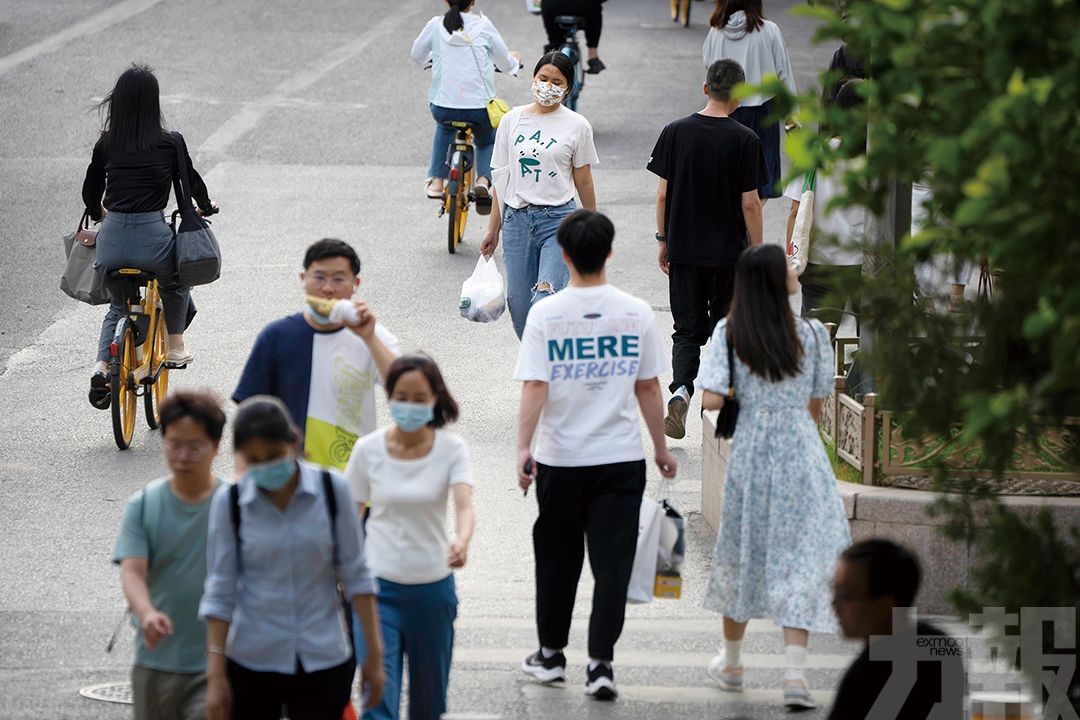 內地青年失業率21.3%