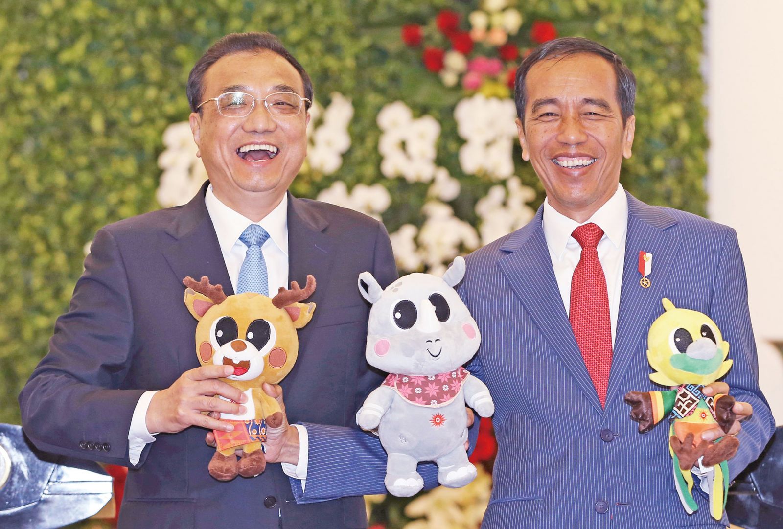 李克強訪日晤安倍