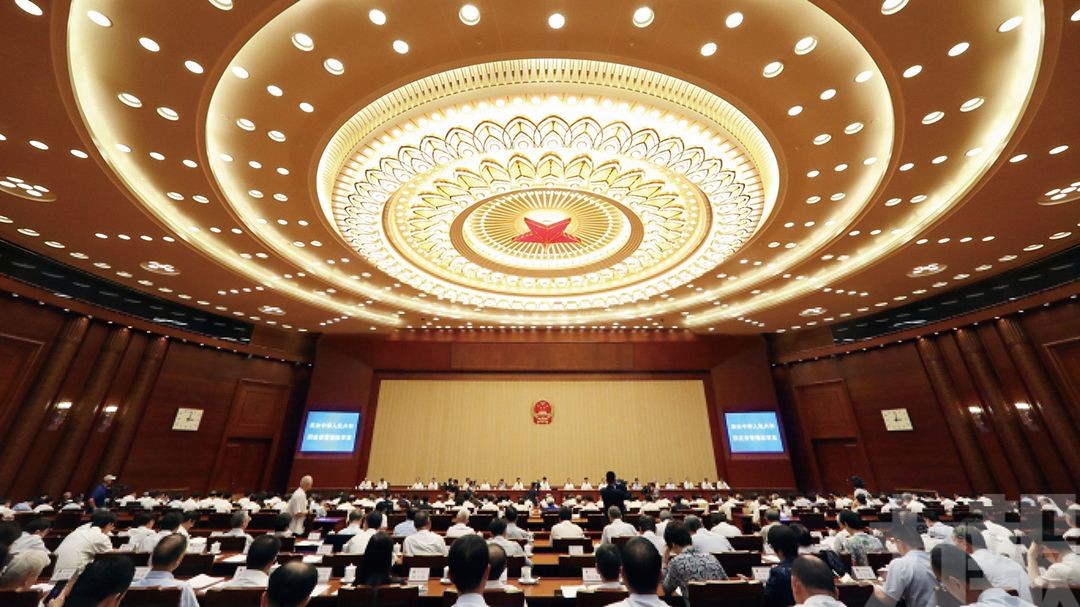 內地通過愛國主義教育法