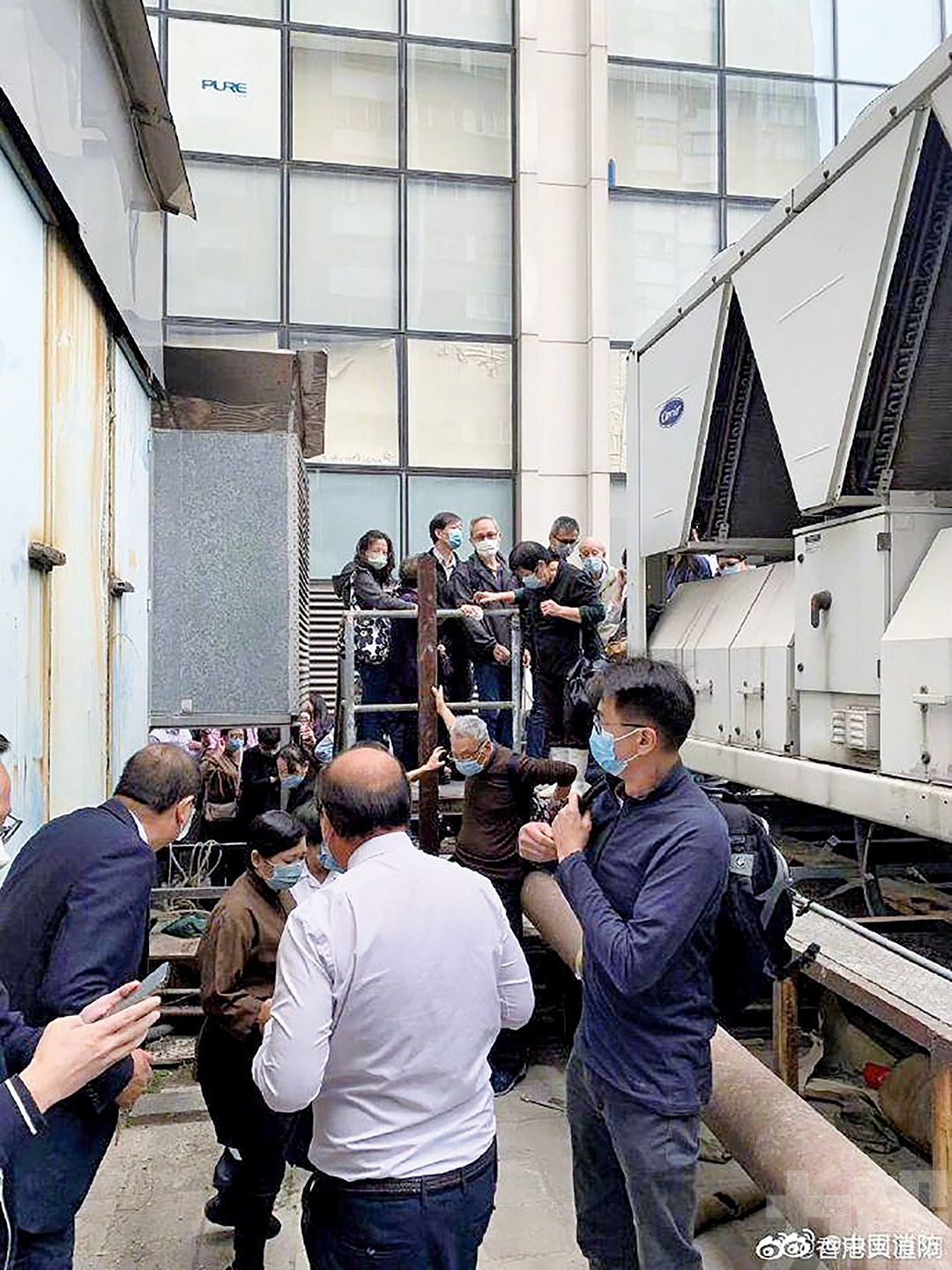 香港銅鑼灣世貿中心突發三級火警