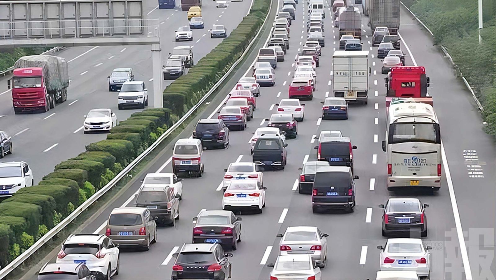 國慶假期外地車輕微違法