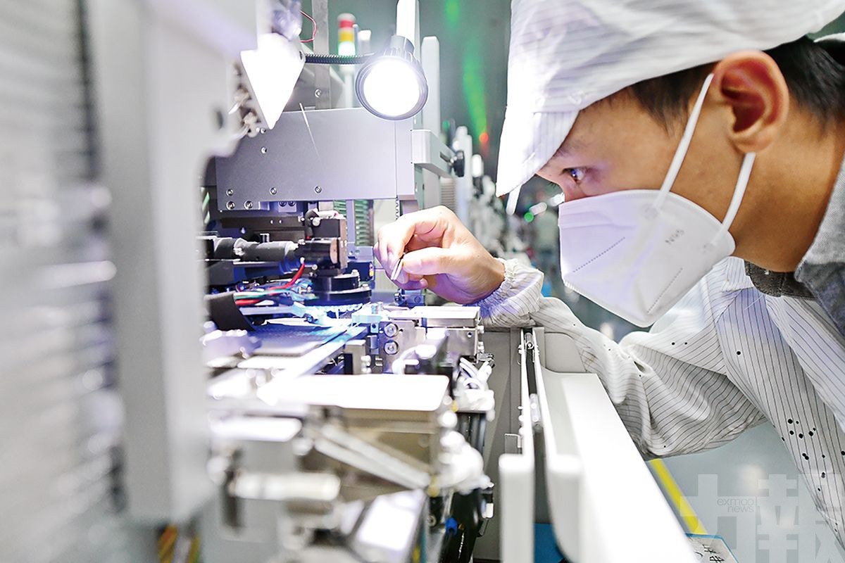 路透：中國擬投入萬億人民幣