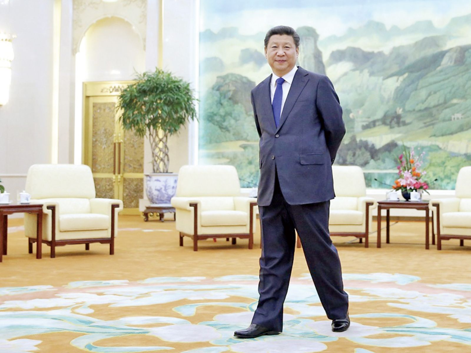 習近平連任後首出訪